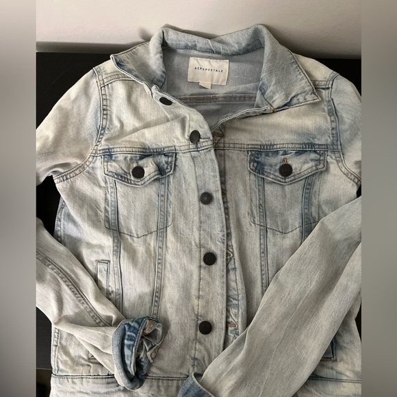 Aeropostale Light Wash Jean Jacket - Picture 1 of 4